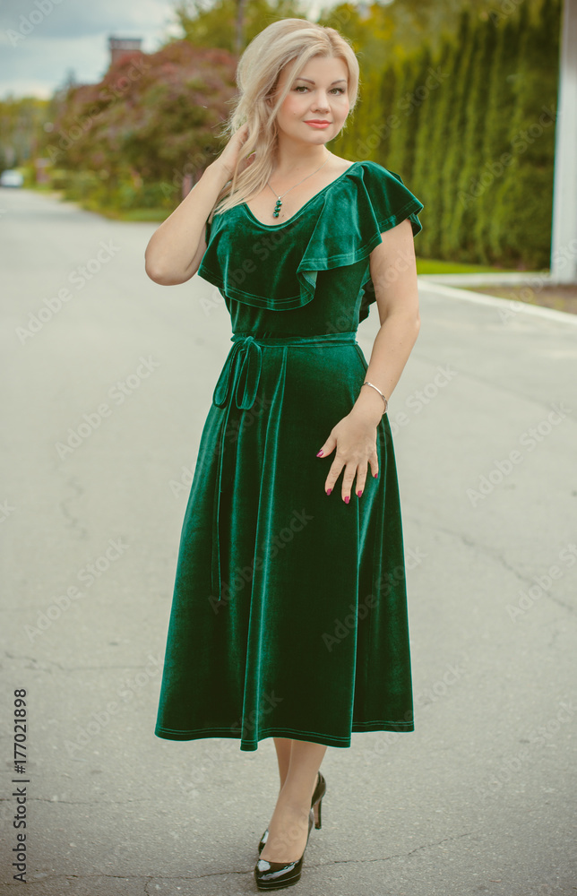 green velvet dress accessories Mini Tiara Dress in Green Velvet 3T main image 1