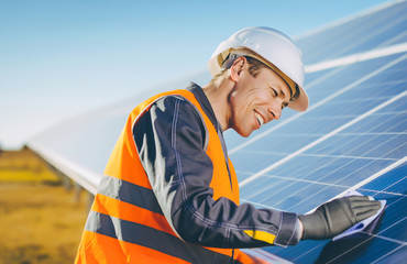 Wall Mural - solar power station
