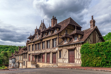 Canvas Print - Lyons la forêt