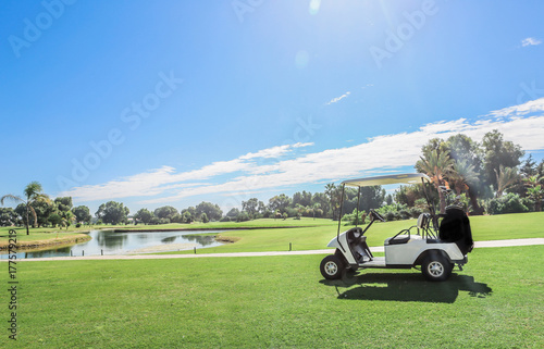 Plakat wózki golfowe