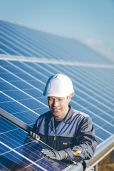 Wall Mural - solar power station