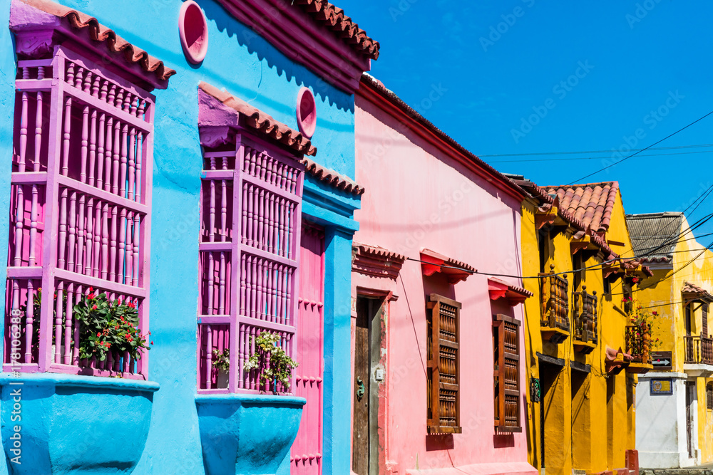 Colorful streets of Getsemani
aera of Cartagena de los indias Bolivar in Colombia South America - obrazy, fototapety, plakaty 