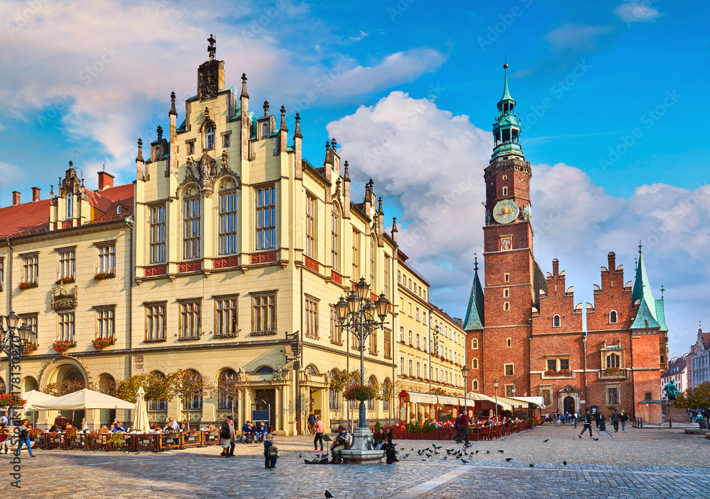Obraz na płótnie Town hall on market square in Wroclaw Poland picturesque w salonie