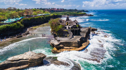 Wall Mural - Tanah Lot - Temple in the Ocean. Bali, Indonesia.