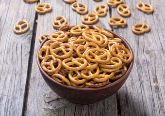 Wall Mural - Pretzels in bowl