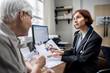 © Rawpixel.com - An elderly patient meeting doctor at the hospital