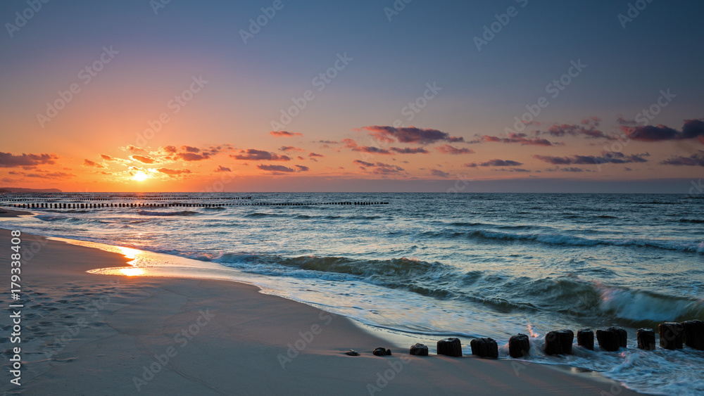 Sunset on the Baltic Sea, Poland - obrazy, fototapety, plakaty 