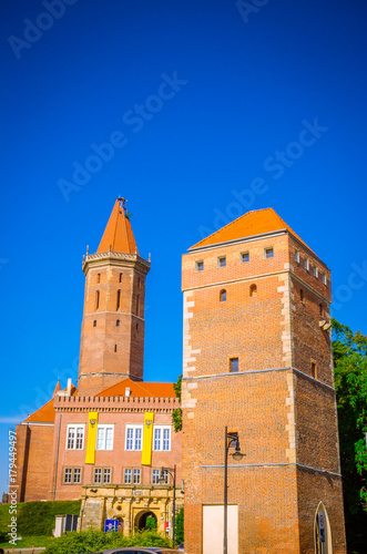 Obrazy Legnica  gothic-piast-castle-zamek-piastowski-in-legnica-silesia-poland