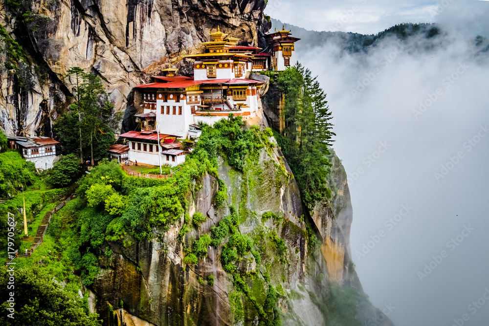 View on Tiger's nest monastery, Bhutan - obrazy, fototapety, plakaty 