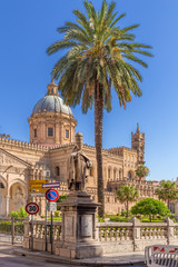 Canvas Print - Palermo, Sicily, Italy. The statue in the square in front of the Cathedral