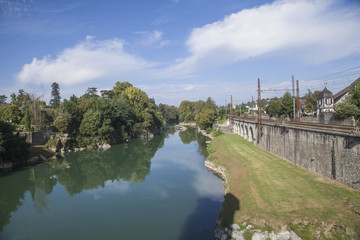 Wall Mural - Gave de pau a Orthez