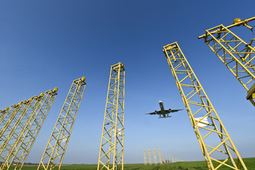 Canvas Print - avions vol aéroport survol pilote piste voyage