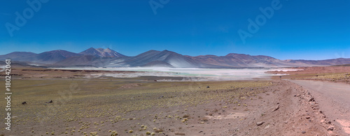 Plakat Góry i Salt Lake Desert Atacama - Chile