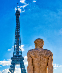 Fototapete - The Eiffel Tower in paris on a beautiful sunny day. View from Trocadero