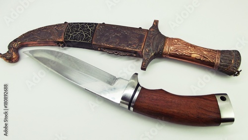 Obraz na płótnie Nóż prezentowy.Używany do polowania.