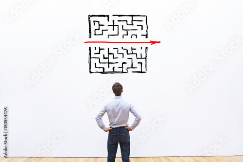 Fotomural problem and solution concept, business man thinking about exit from complex laby