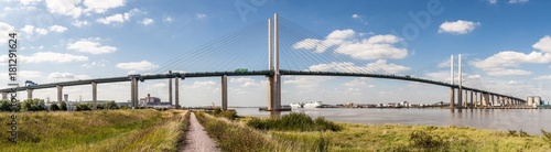 Fotomural QEII Bridge over the River Thames