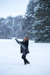 © Mallivan - woman playing with snow