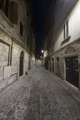 Ascoli Piceno (Marches, Italy), alley by night