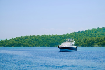 Wall Mural - Beautiful seascape with modern boat on sunny day