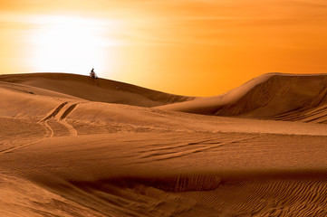 Motocross sulle dune del deserto