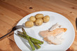 © Ian Dyball - Bland healthly food meal. Boring low calorie chicken slimmer's dinner with asparagus