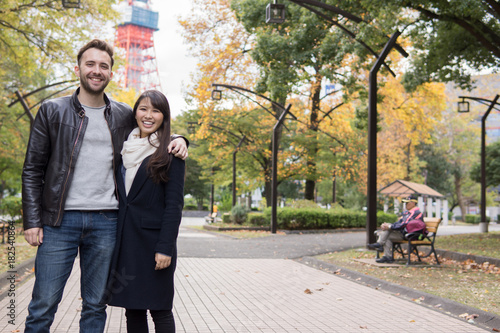 日本人女性とヨーロッパ人男性stock Photo Adobe Stock 日本人女性とヨーロッパ人男性stock Photo Adobe Stock
