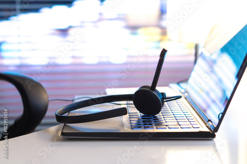 Help Desk 24 7 Customer Service Support Hotline Or Call Center