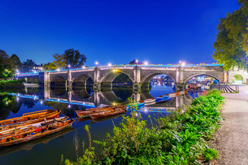 Wall Mural - Richmond bridge at night