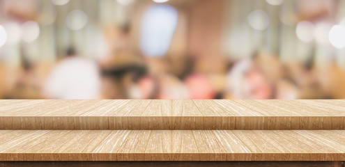 Aufkleber - Empty step wood table top ( food stand ) with blur customer dining at cafe restaurant background bokeh light,Mock up for display or montage of product,Banner for advertising online media