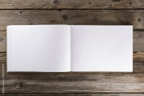 Album fotografico vuoto