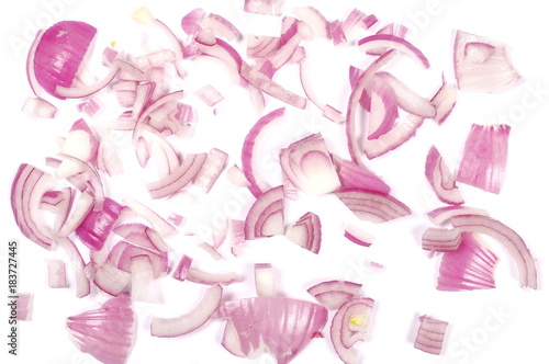 Fotografía Sliced up red onion isolated on white background, top view