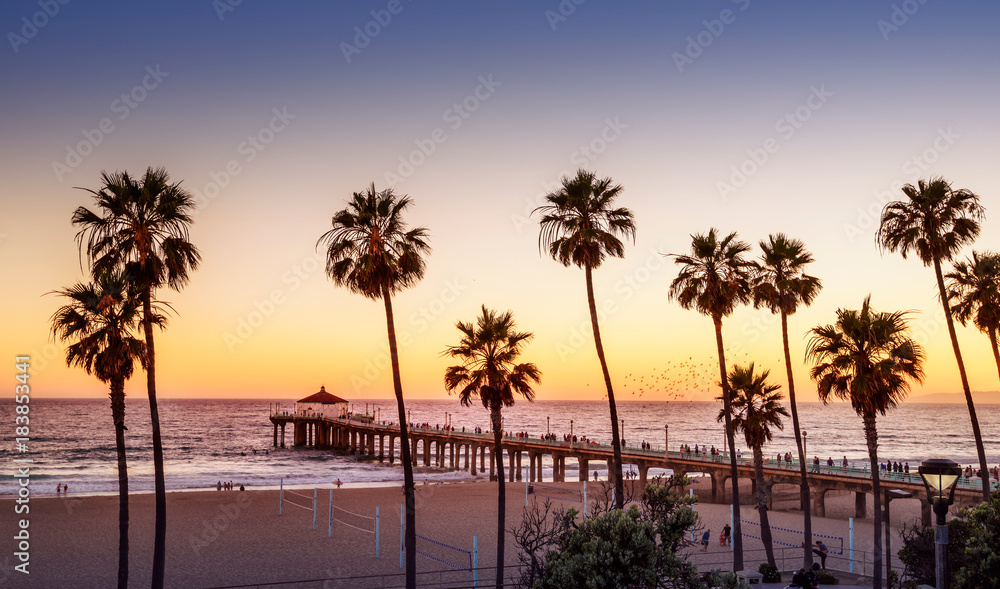 Manhattan Beach Pier at sunset, Los Angeles, California - obrazy, fototapety, plakaty 