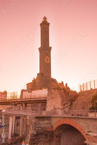 500_F_184126474_rMGUbiA29AVZVlQ8YdVCAtliUmjzmY5T.jpg