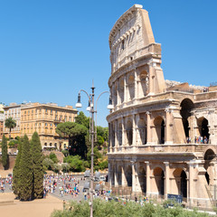 Canvas Print - The ruins of the Colosseum in Rome