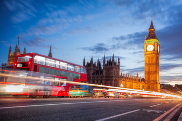 Fototapete - Big Ben with traffic jam in the evening, London, United Kingdom