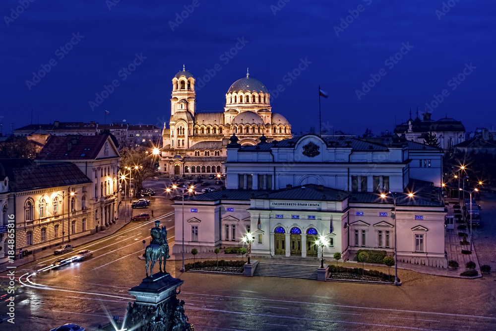 Obraz na płótnie Sofia city centre at night, Bulgaria w salonie