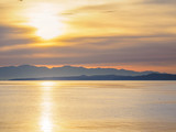 Fototapeta Zachód słońca - Sunset at the Ogden Point breakwater, Victoria BC