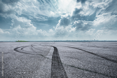 Fotomural International circuit asphalt road and blue sky nature landscape
