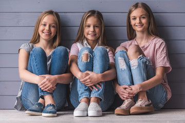 Wall Mural - Three teenage girls