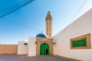 Wall Mural - Medina quarter in Tozeur, Tunisia