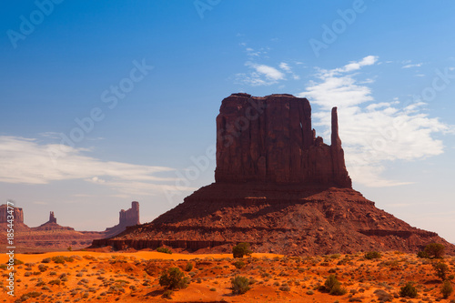 Stampa su Tela Monument Valley in the Navajo Tribal Park, USA