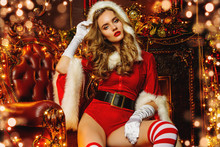 Sexy Santa Girl