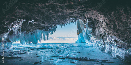 Fotografía Ice cave, Lake Baikal, Winter landscape.