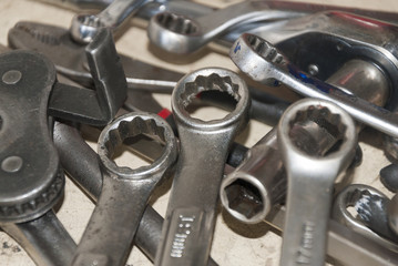 Mechanical wrenches for repairing car engines, mechanics, working tools.