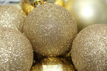 christmas golden balls