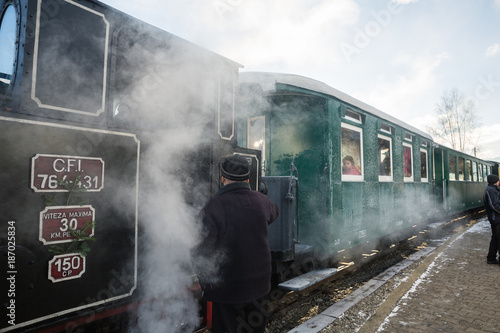 Zdjęcie XXL Frigid Steam Train