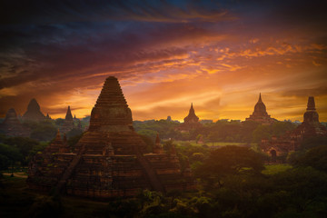 Wall Mural - Landscape image of Ancient pagoda at sunset in Bagan, Myanmar.