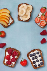 Canvas Print - Toasts with cream cheese and fresh berries