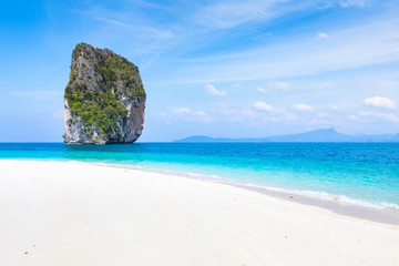 Wall Mural - Perfect beach, white sand, transparent turquoise sea water, blue sky